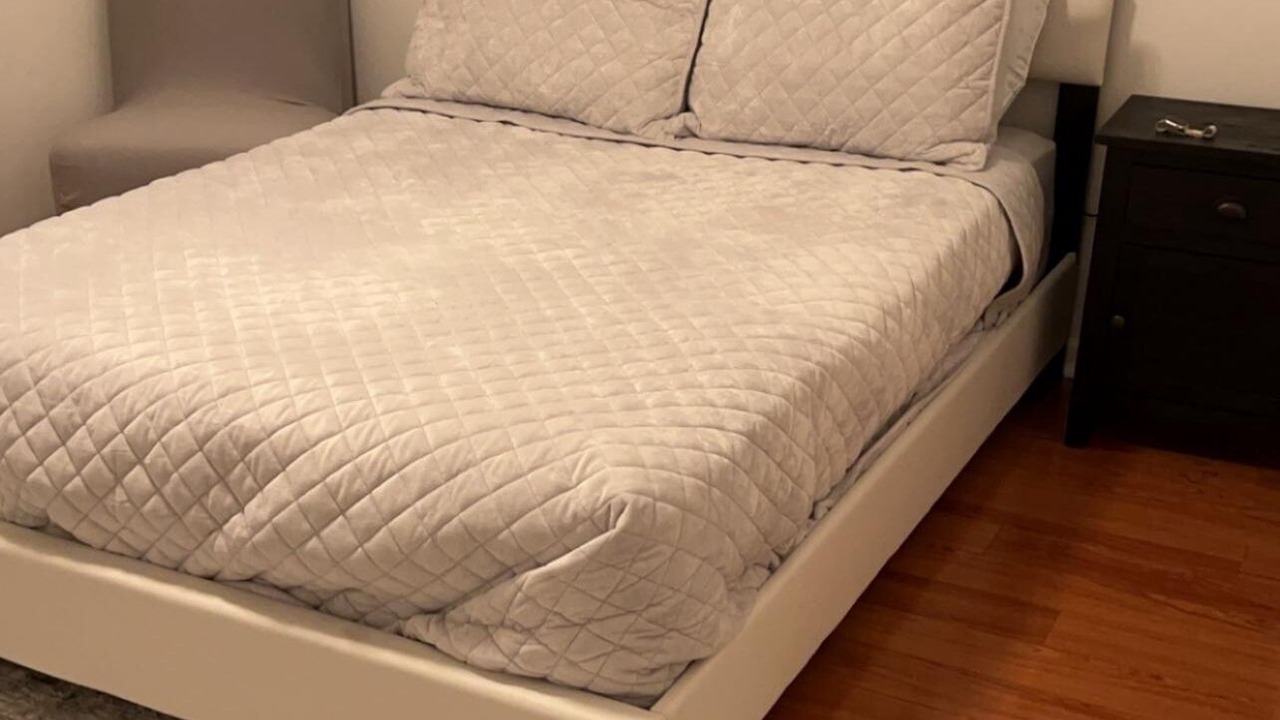 Photo of Bedroom in Bridgeview