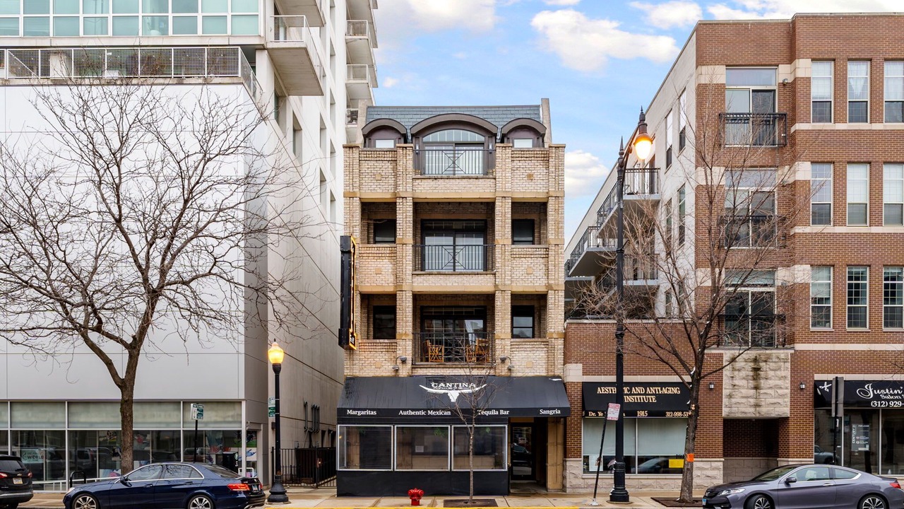 Photo of Outdoor in Near South Side