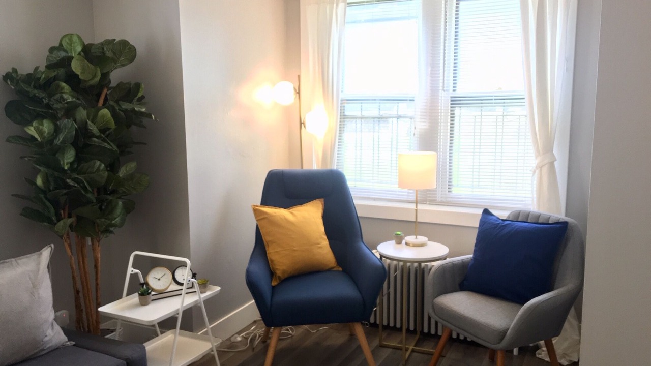 Photo of Livingroom in Lakeview