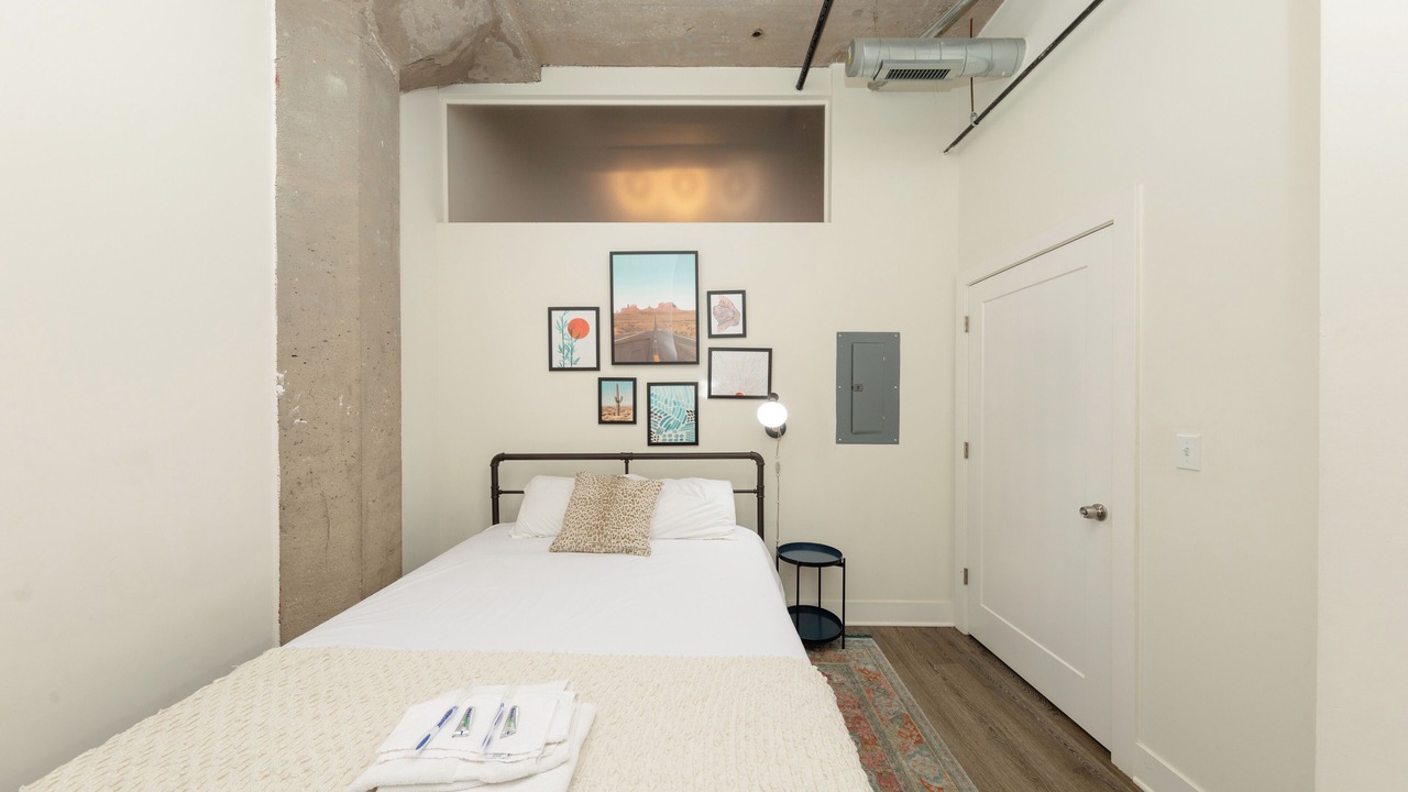 Photo of Bedroom in Near South Side
