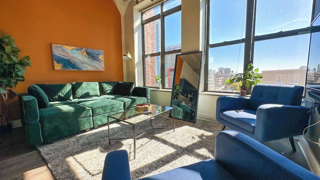 Photo of Livingroom in Near South Side