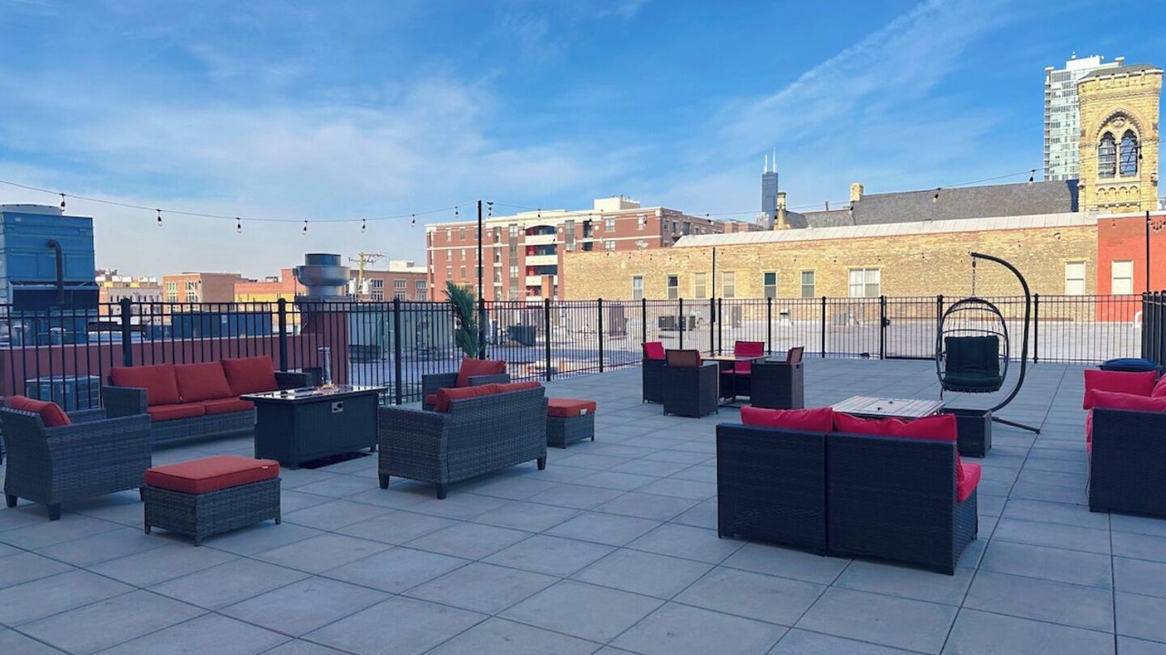 Photo of Patio Balcony in Near South Side
