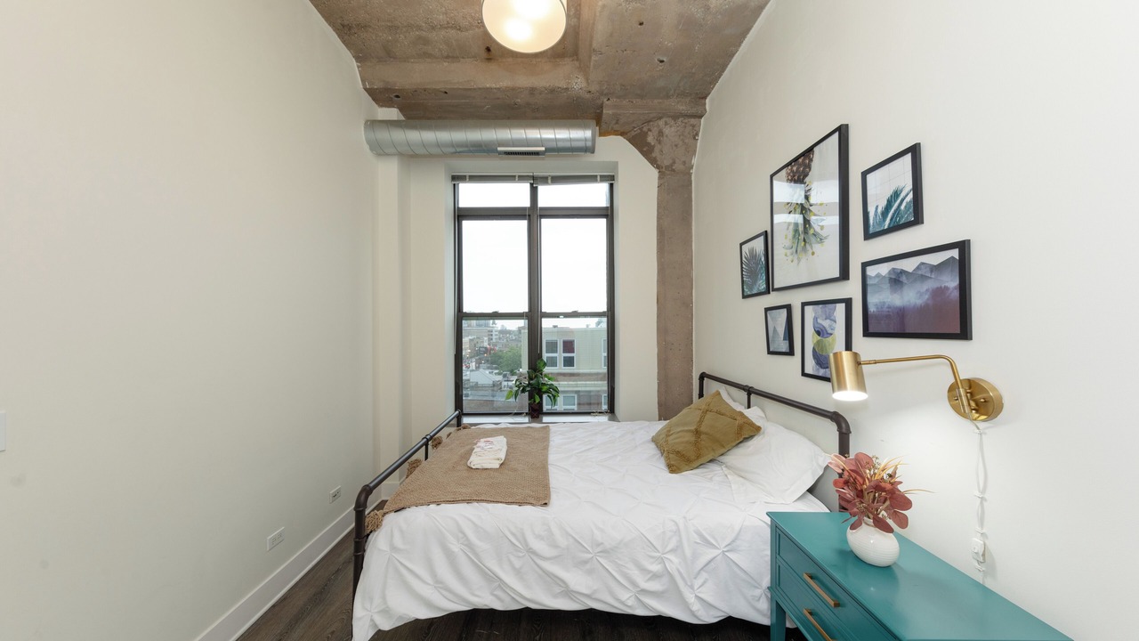 Photo of Bedroom in Near South Side