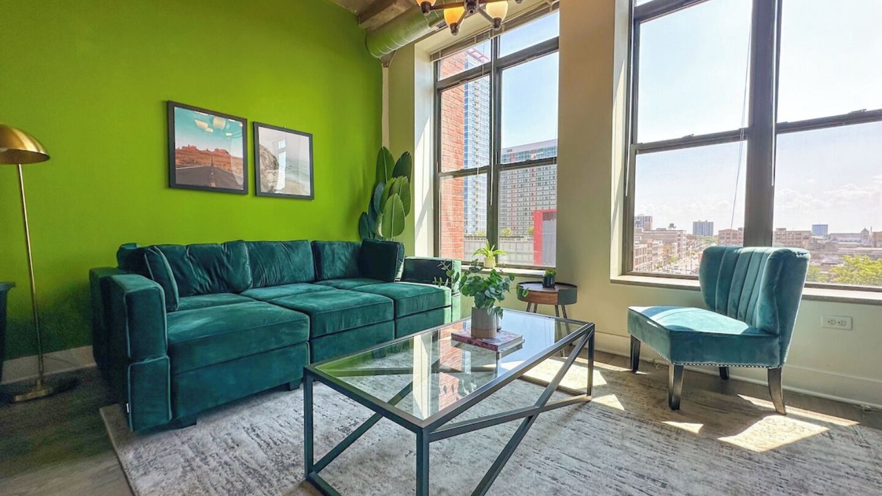 Photo of Livingroom in Near South Side