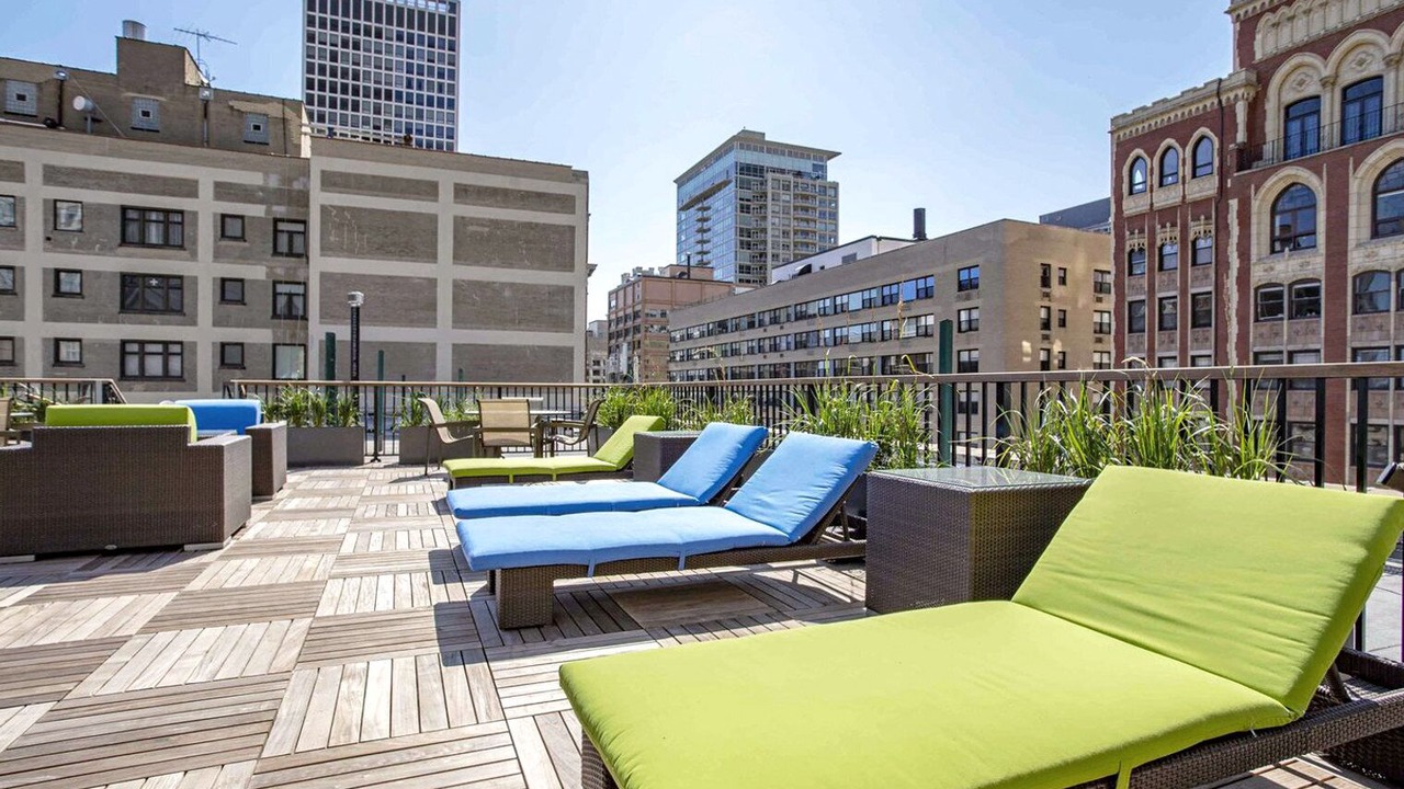 Photo of Patio Balcony in Near North Side