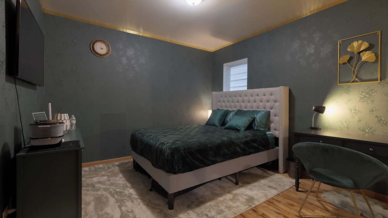Photo of Bedroom in Canaryville