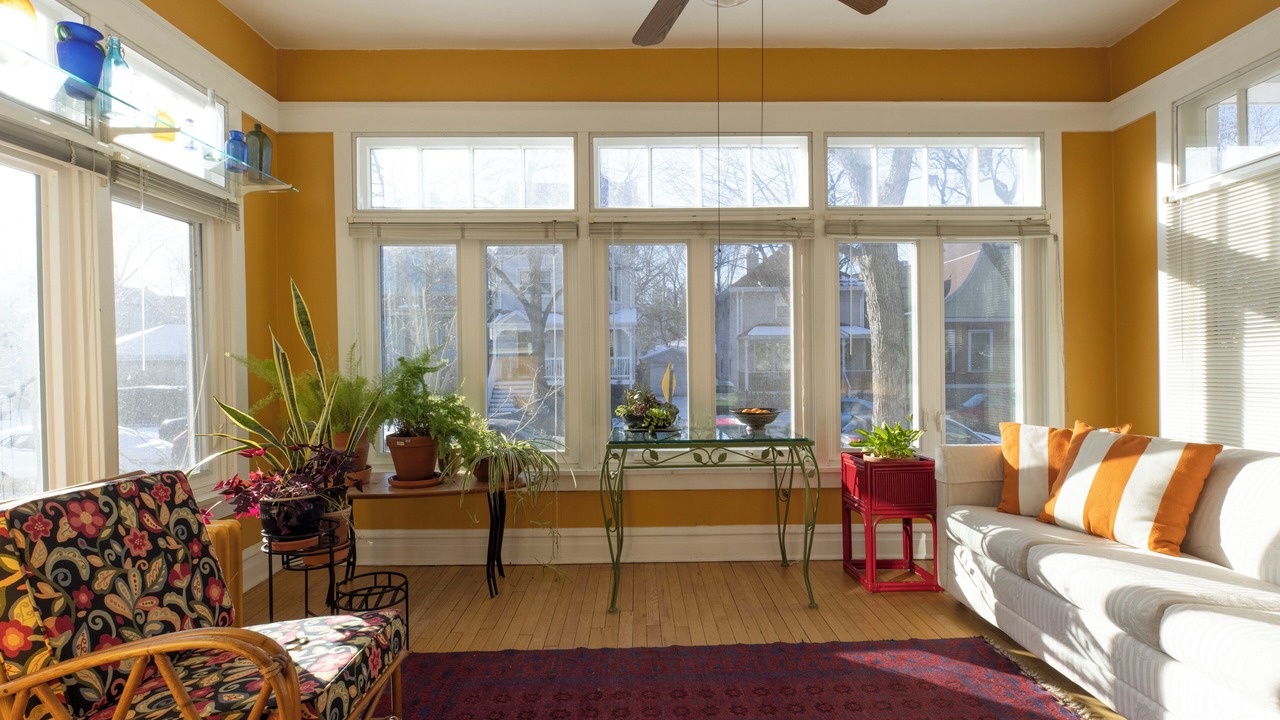 Photo of Livingroom in Edgewater