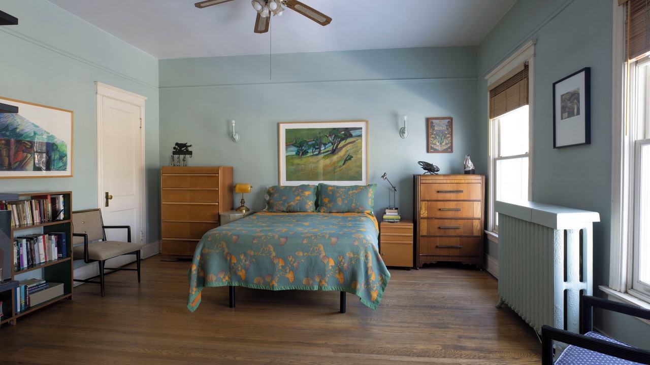 Photo of Bedroom in Edgewater