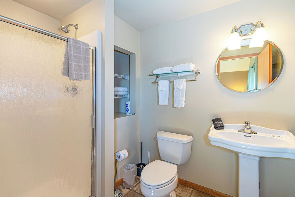 Photo of Bathroom in The Galena Territory