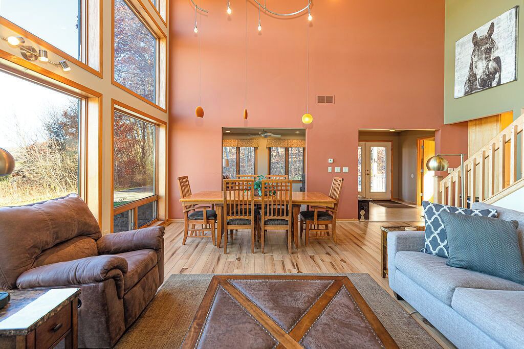 Photo of Livingroom in The Galena Territory