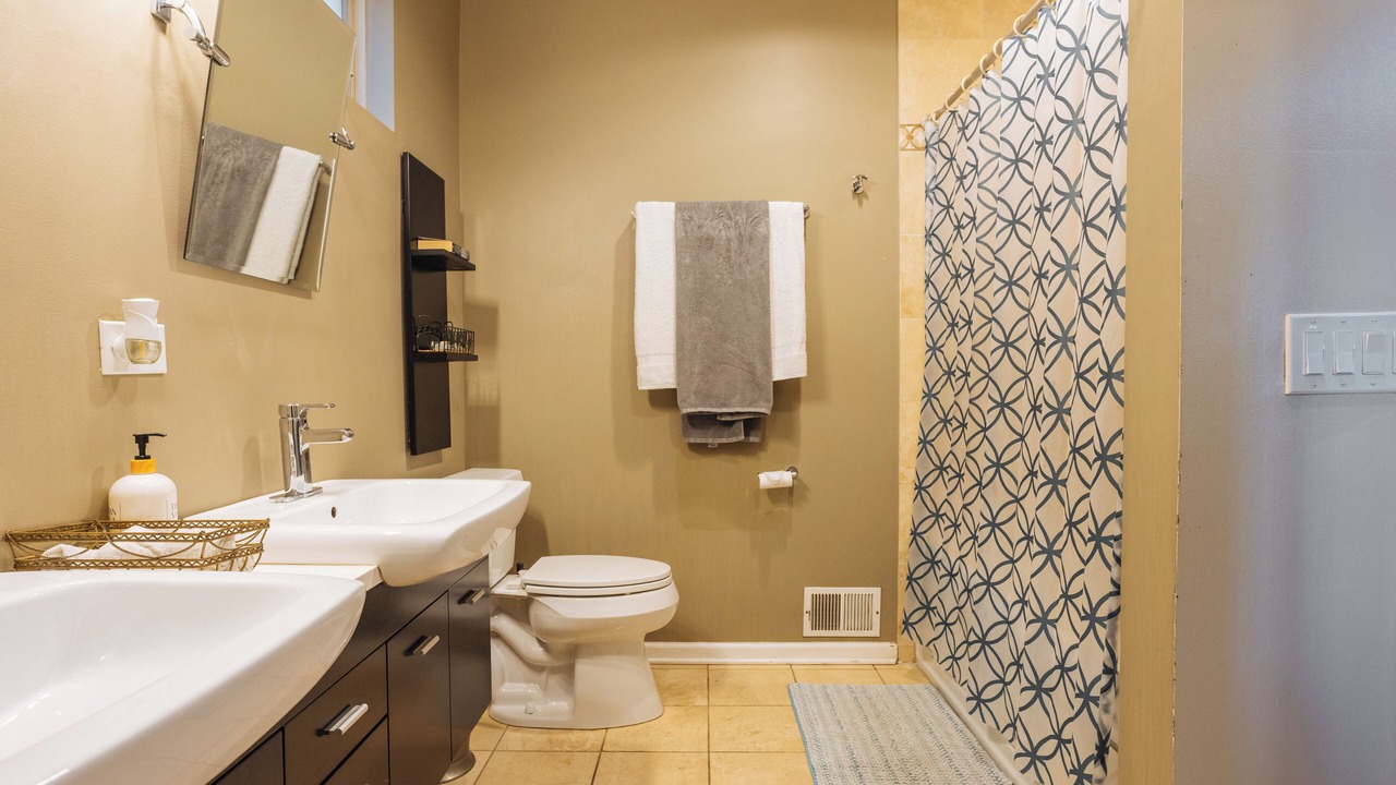 Photo of Bathroom in Old Town