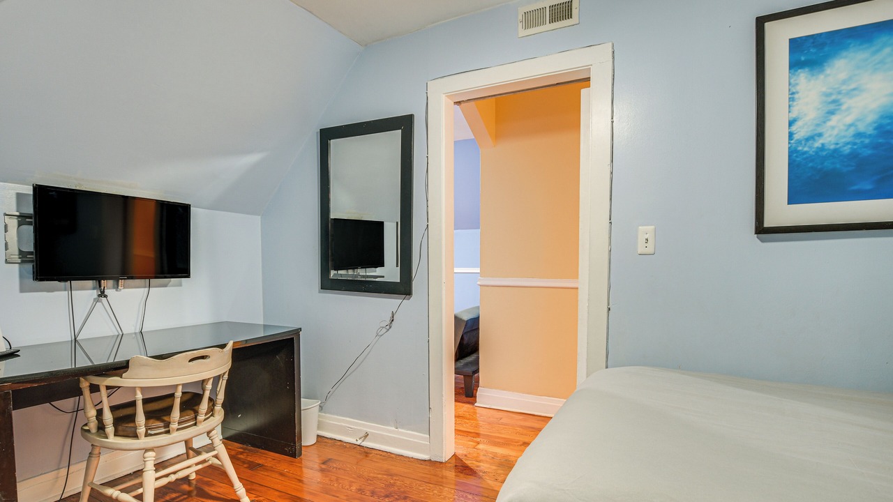 Photo of Bedroom in Washington Park