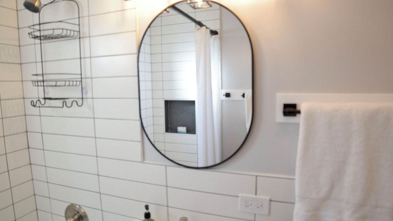 Photo of Bathroom in Burbank