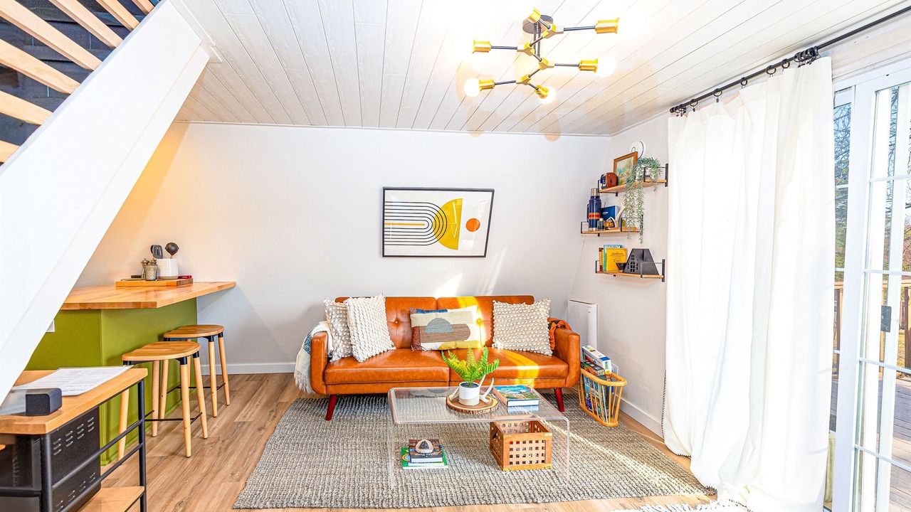 Photo of Livingroom in Elizabeth