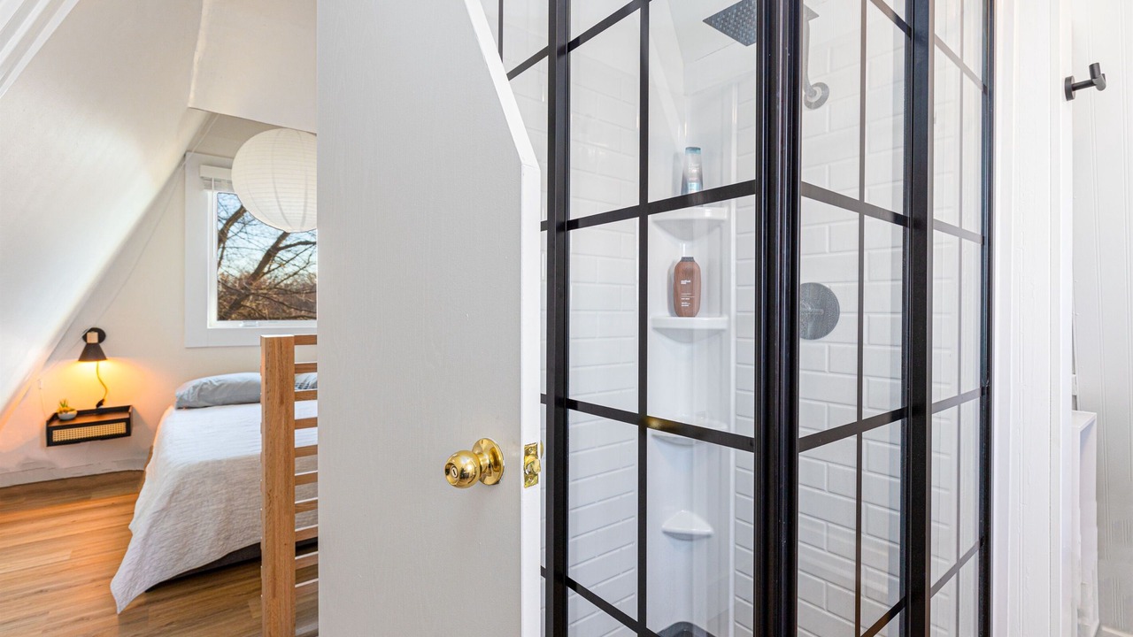Photo of Bathroom in Elizabeth