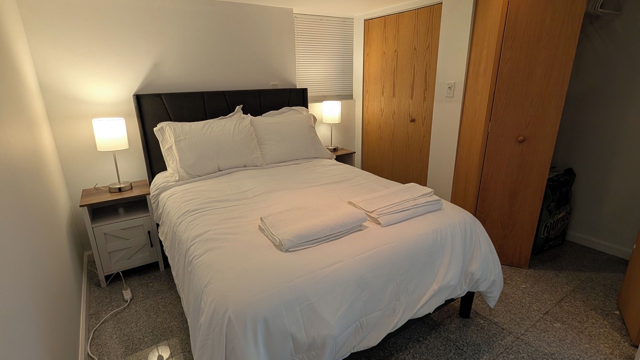 Photo of Bedroom in Oak Park