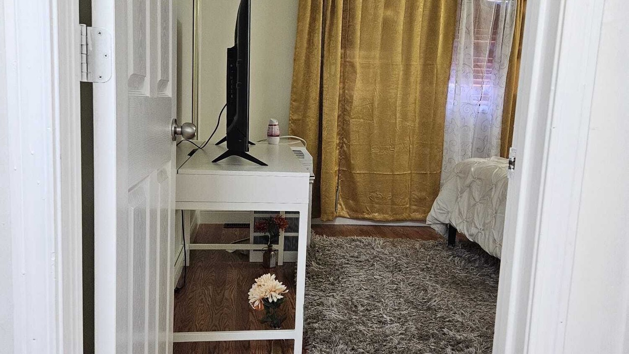 Photo of Bedroom in Des Plaines