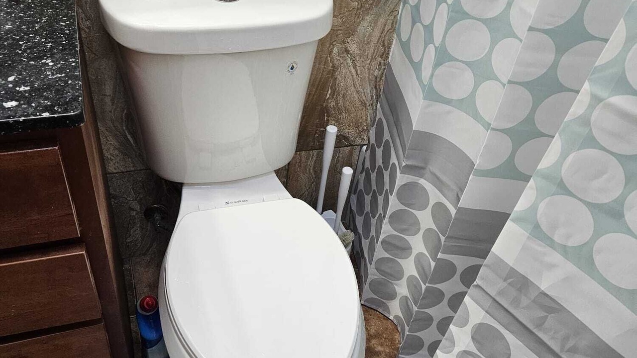 Photo of Bathroom in Des Plaines