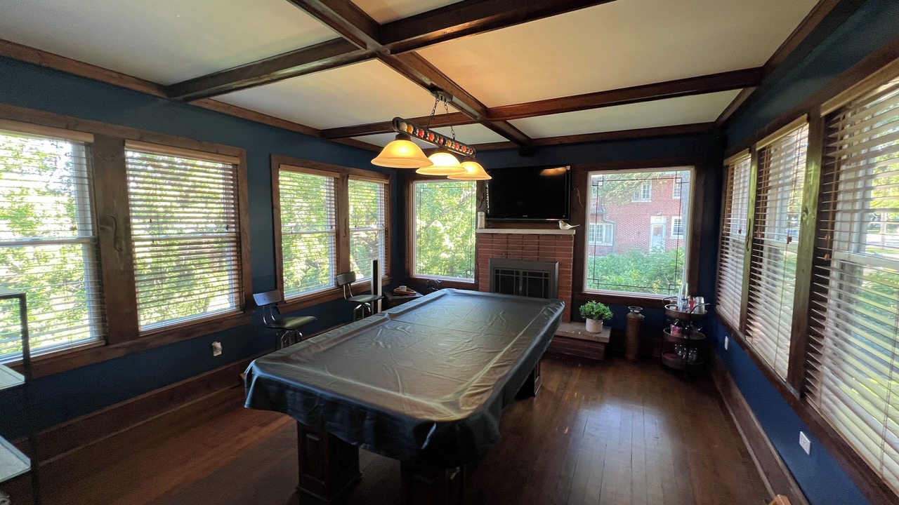 Photo of Bedroom in Waukegan