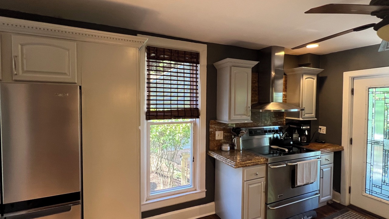 Photo of Kitchen in Waukegan