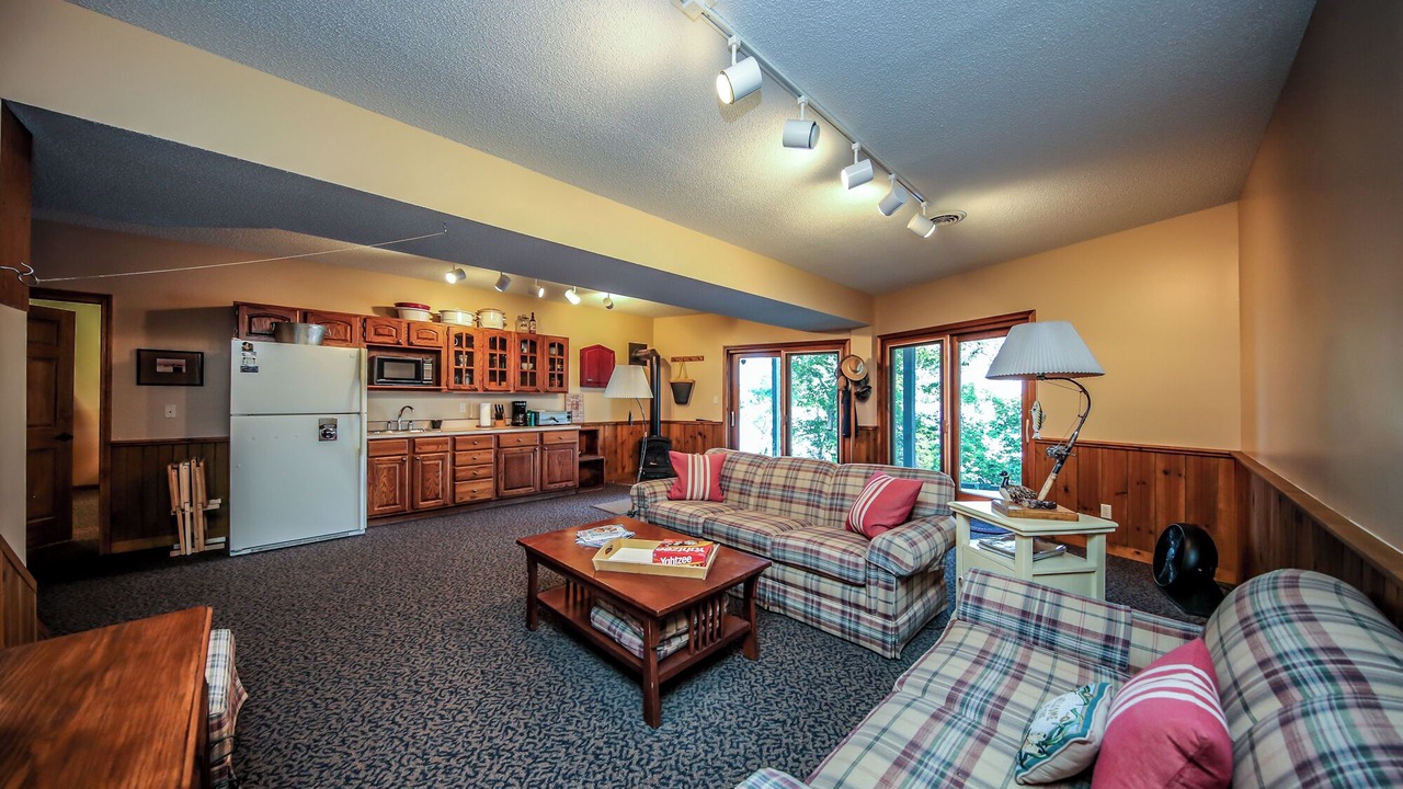 Photo of Livingroom in Wolf Creek