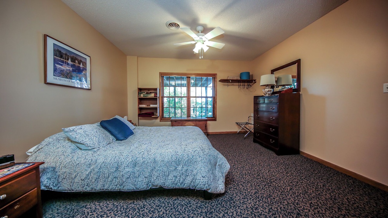 Photo of Bedroom in Wolf Creek
