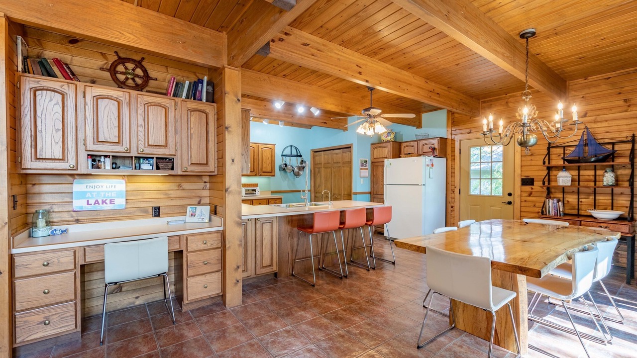 Photo of Kitchen in Wolf Creek