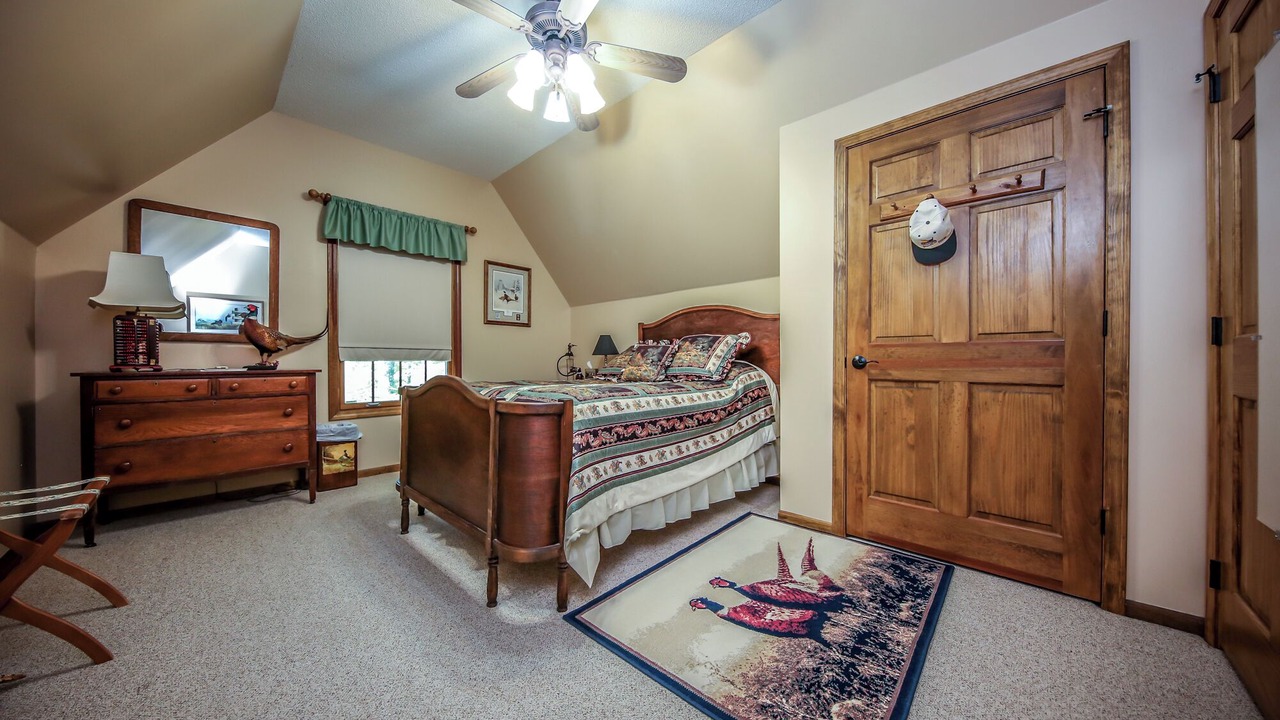 Photo of Bedroom in Wolf Creek