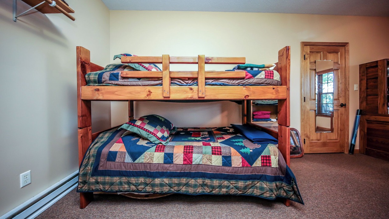 Photo of Bedroom in Wolf Creek