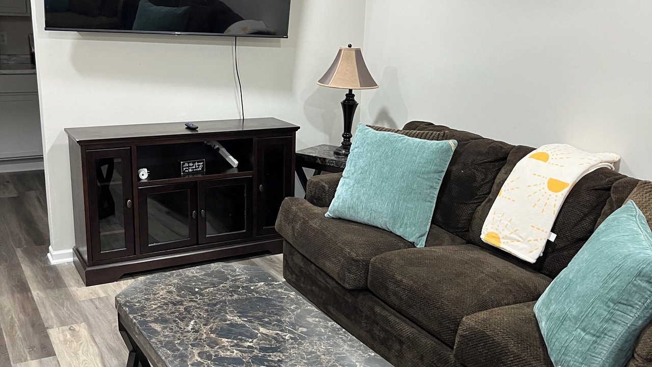 Photo of Livingroom in Aurora