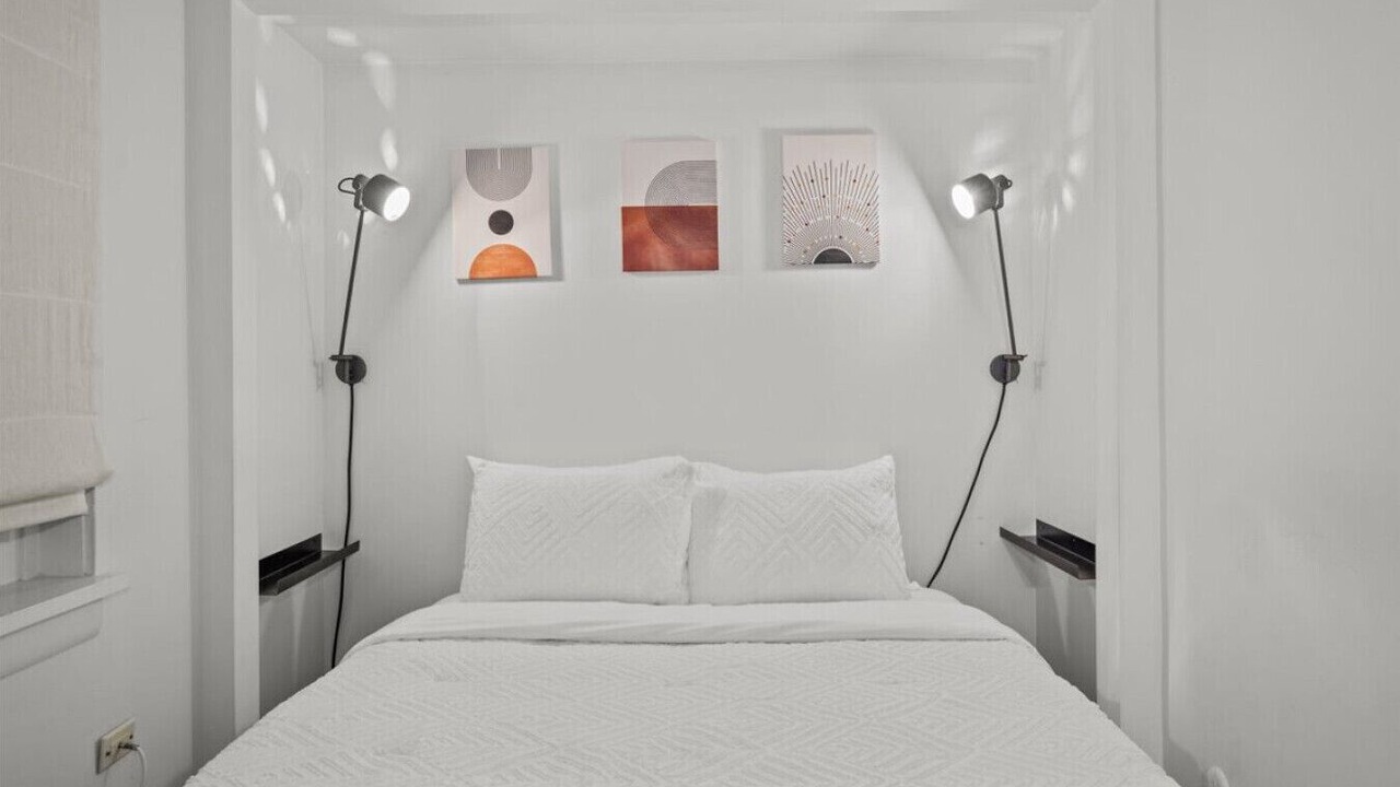 Photo of Bedroom in Lincoln Park