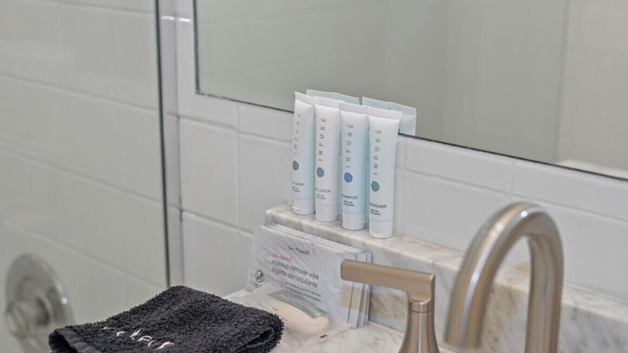Photo of Bathroom in Lincoln Park