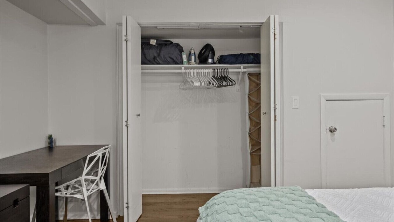 Photo of Bedroom in Lincoln Park