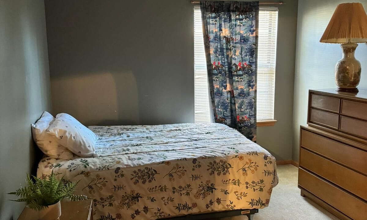 Photo of Bedroom in Bloomingdale