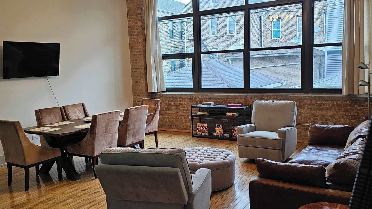 Photo of Livingroom in Lower West Side
