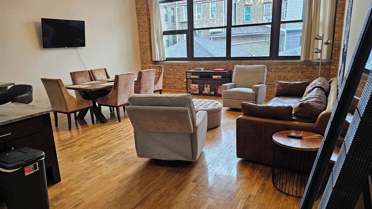Photo of Livingroom in Lower West Side