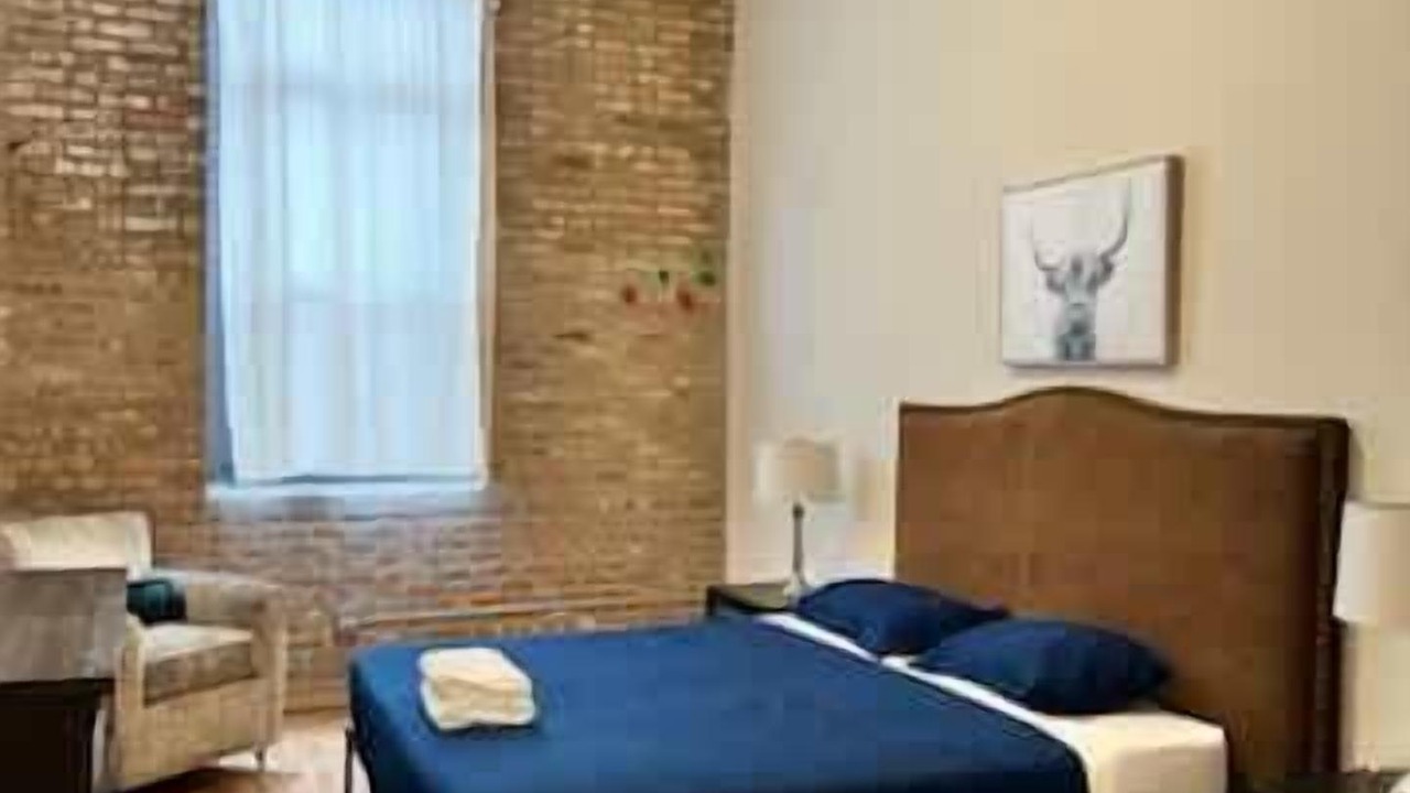 Photo of Bedroom in Lower West Side
