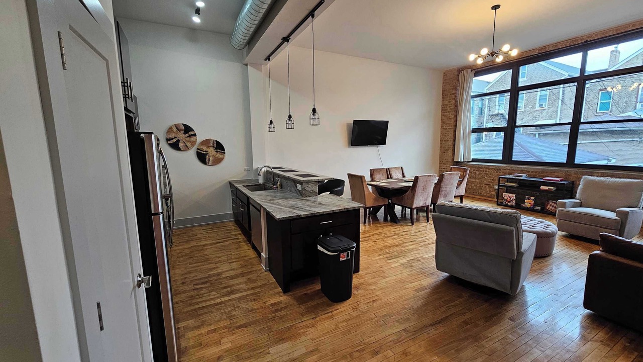 Photo of Livingroom in Lower West Side