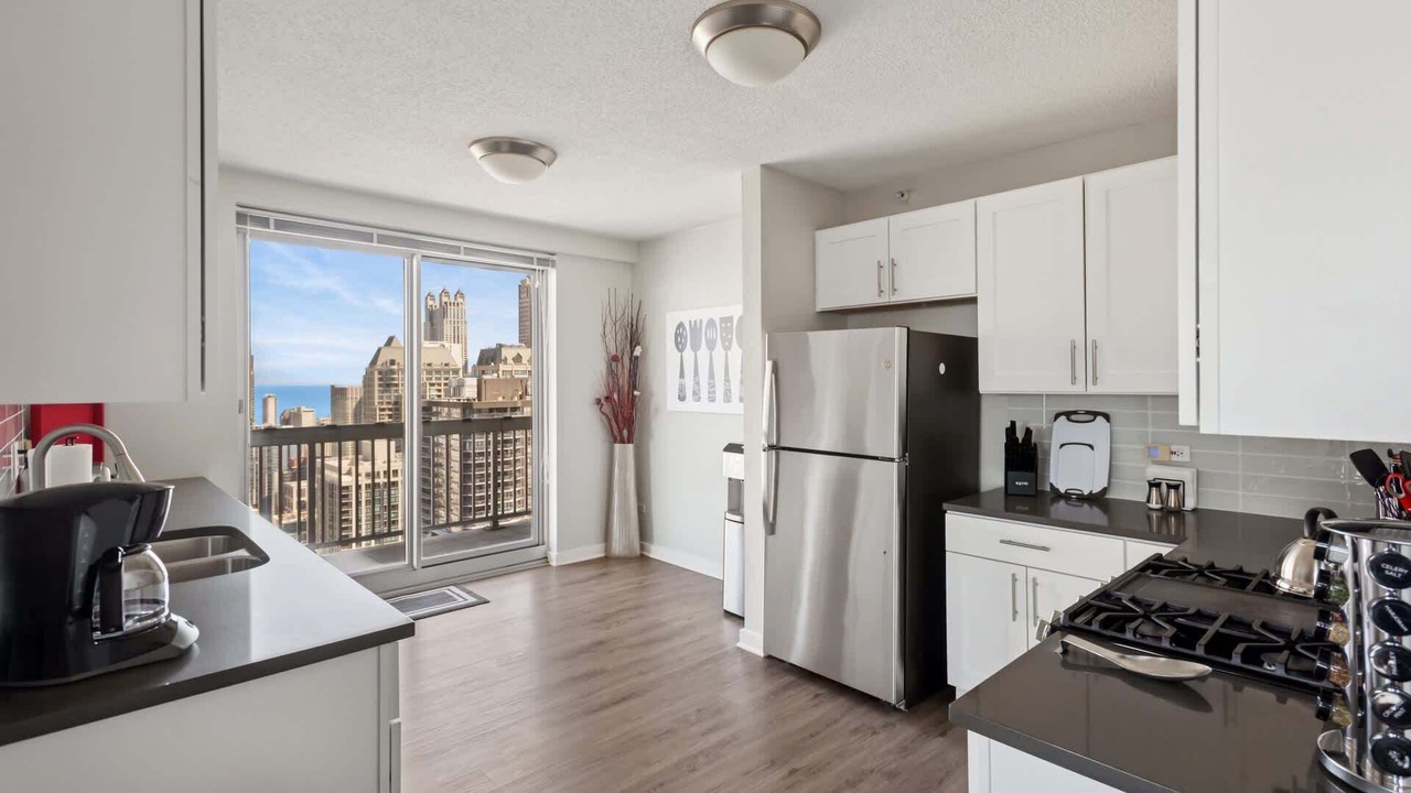 Photo of Kitchen in Near North Side