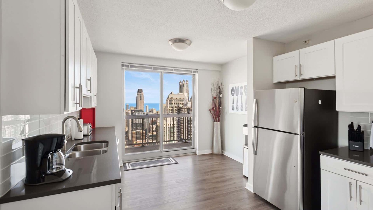 Photo of Kitchen in Near North Side
