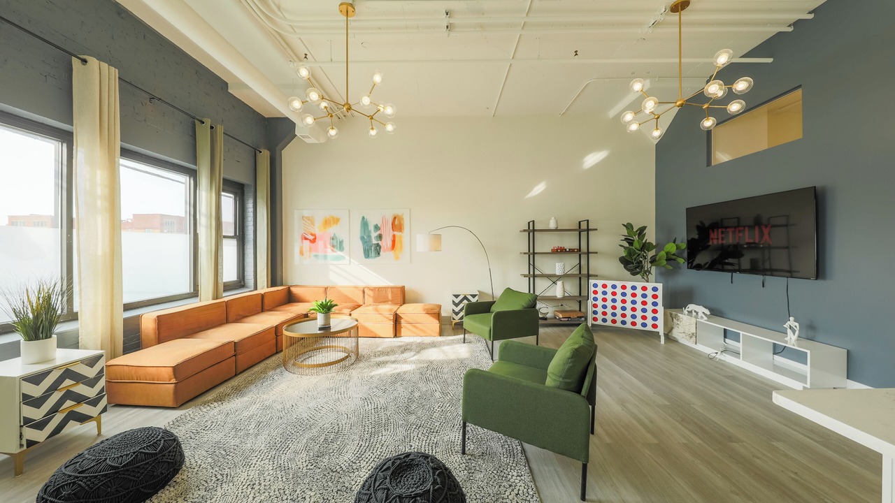 Photo of Livingroom in Near South Side