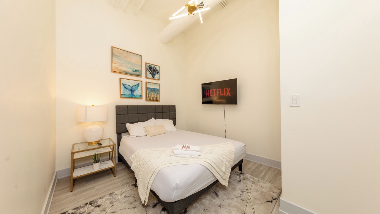 Photo of Bedroom in Near South Side