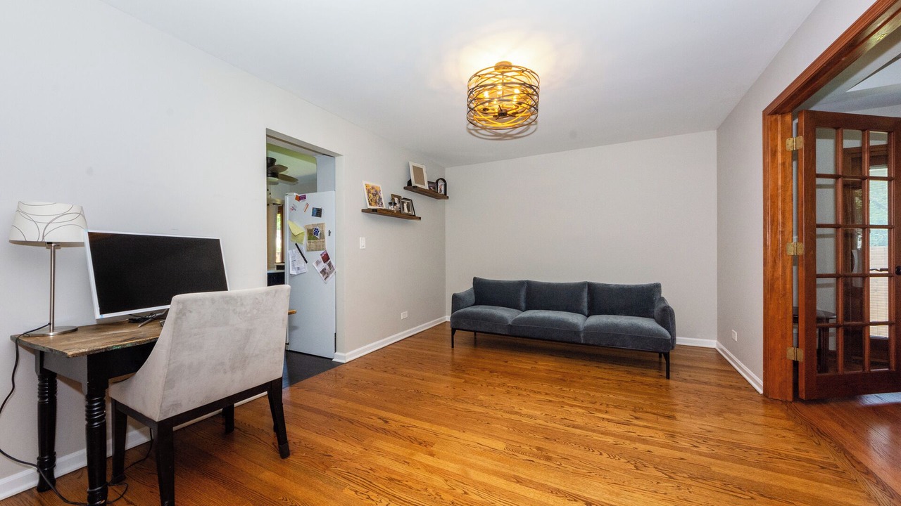 Photo of Livingroom in Wheaton