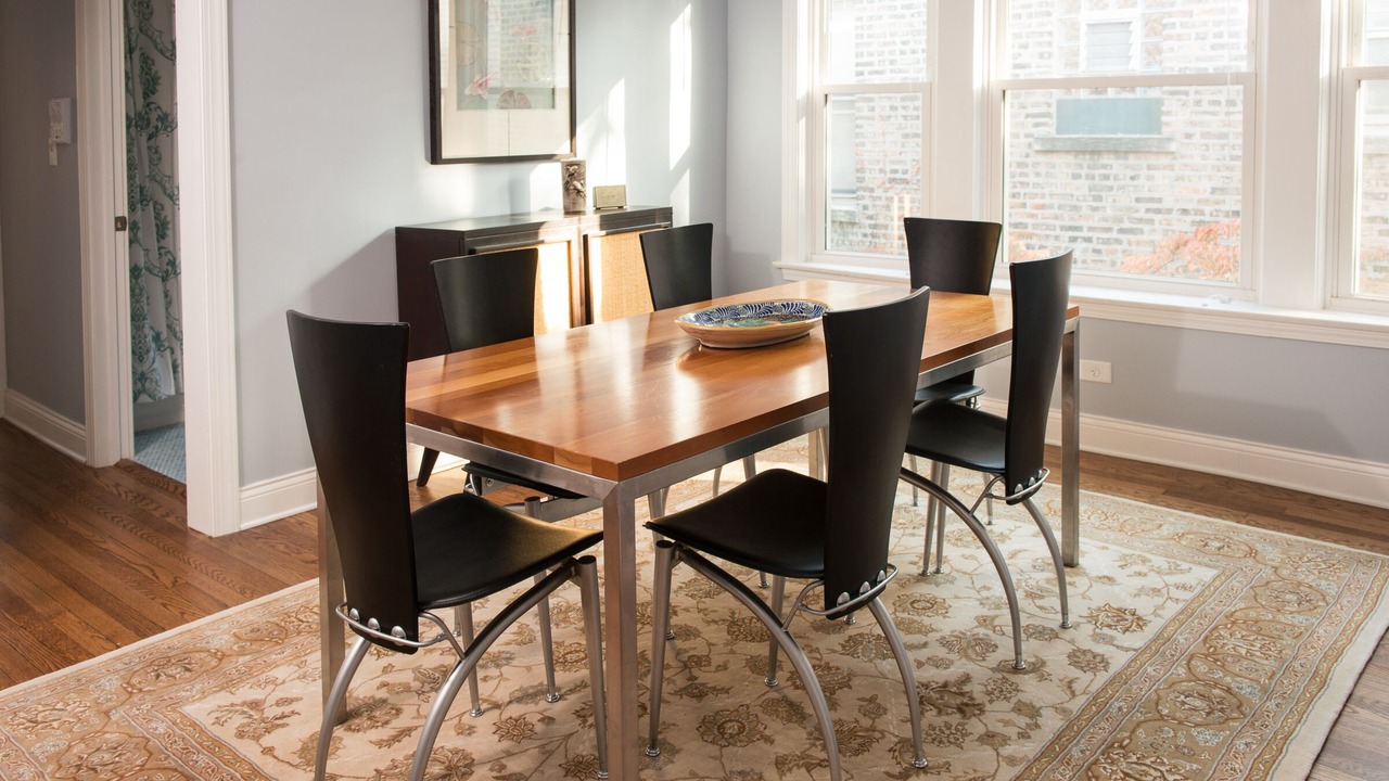 Photo of Livingroom in Rogers Park