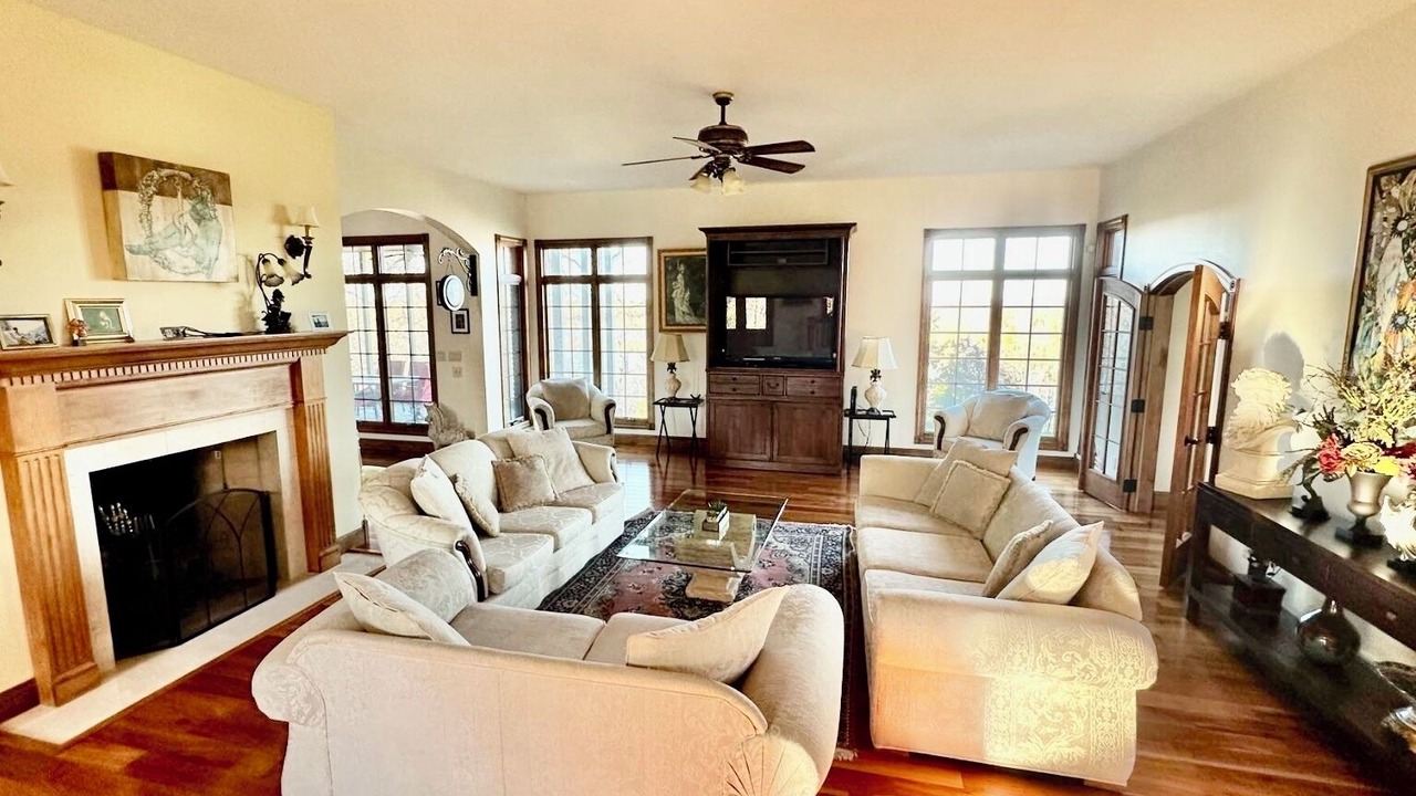 Photo of Livingroom in Quincy