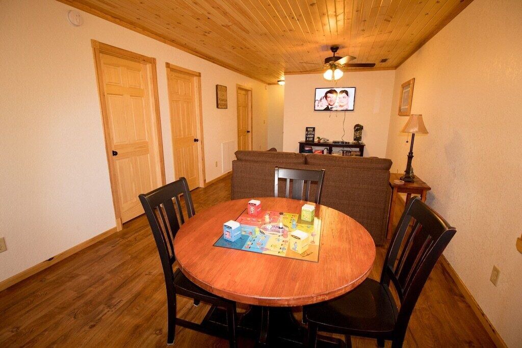 Photo of Bedroom in Alto Pass