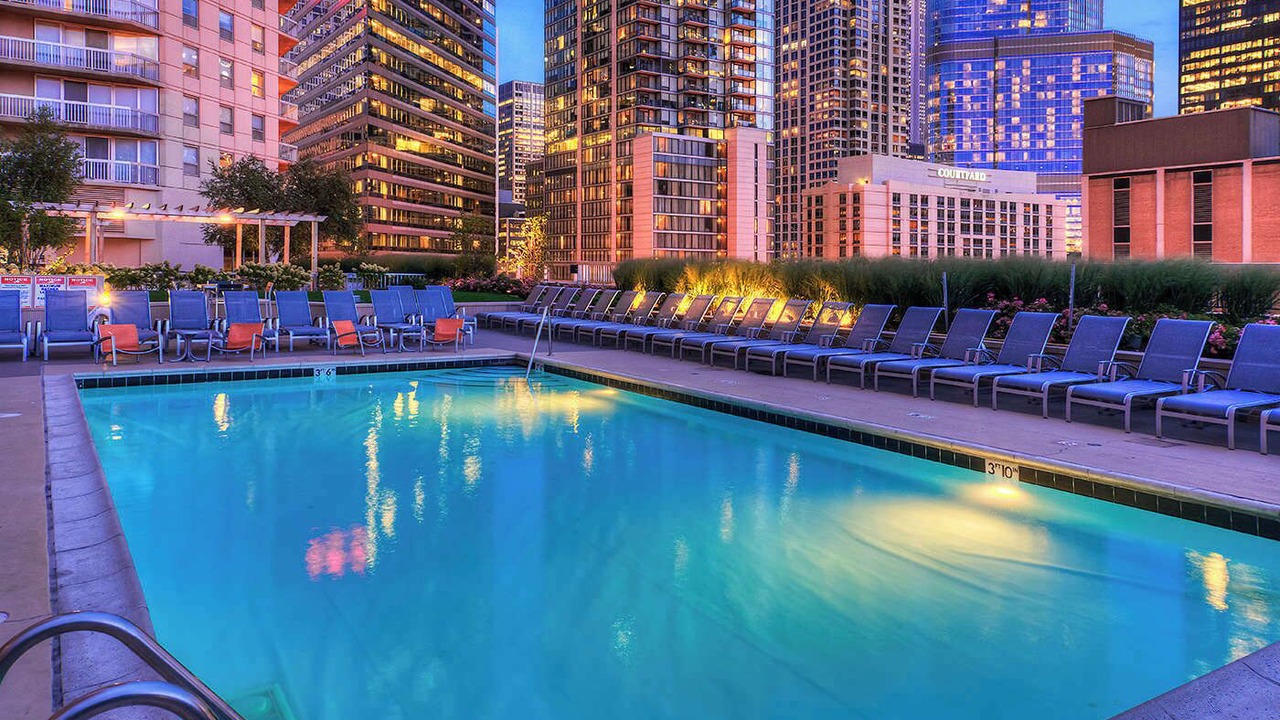 Photo of Outdoor in Downtown Chicago