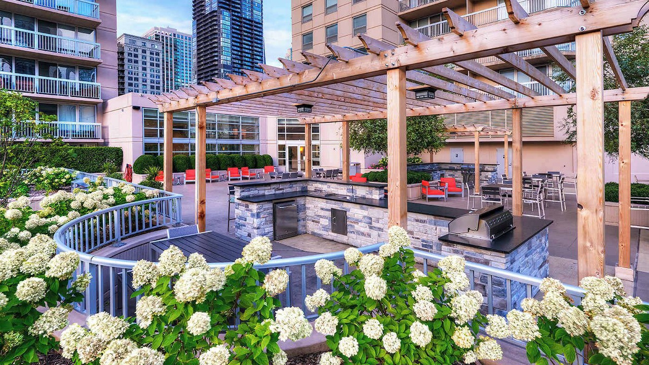 Photo of Patio Balcony in Downtown Chicago