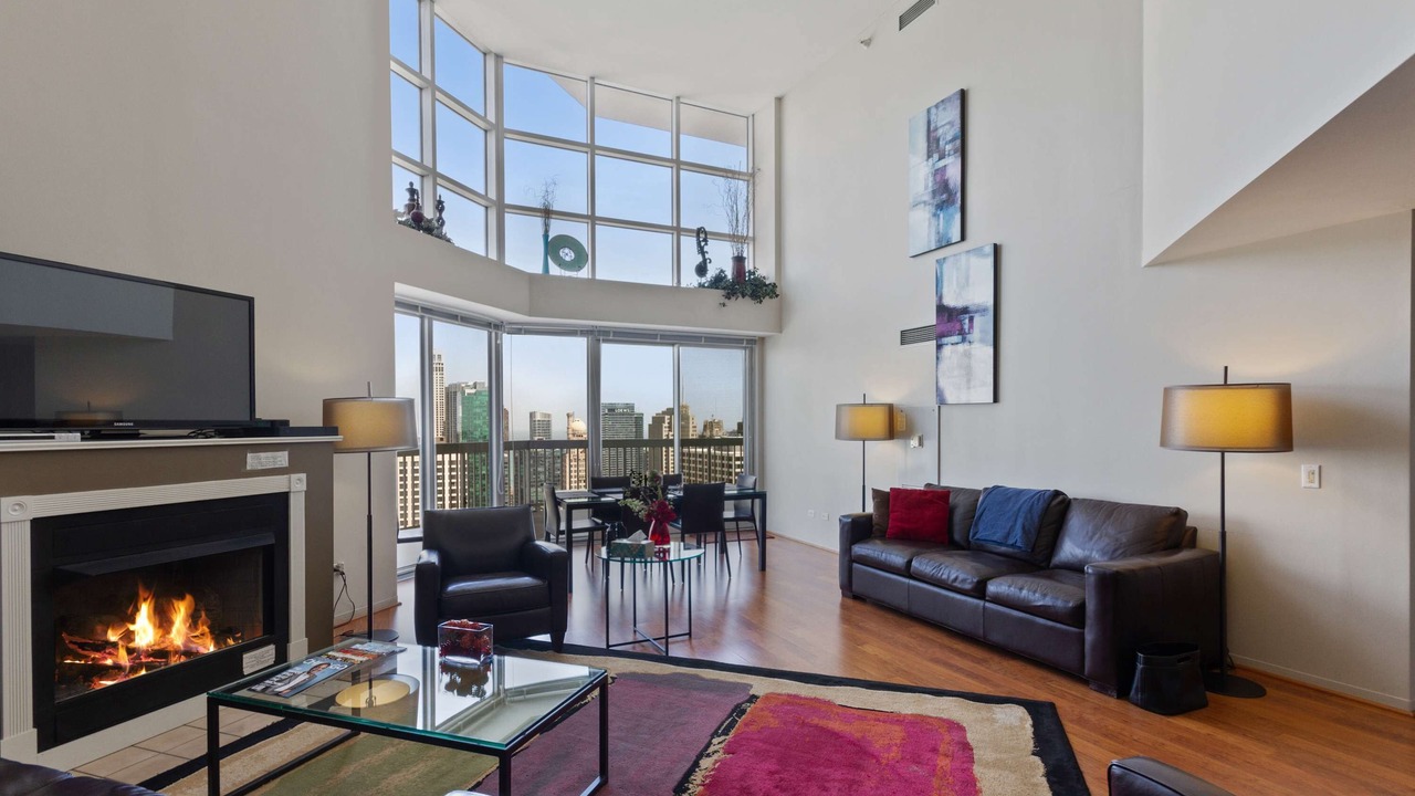 Photo of Livingroom in Downtown Chicago
