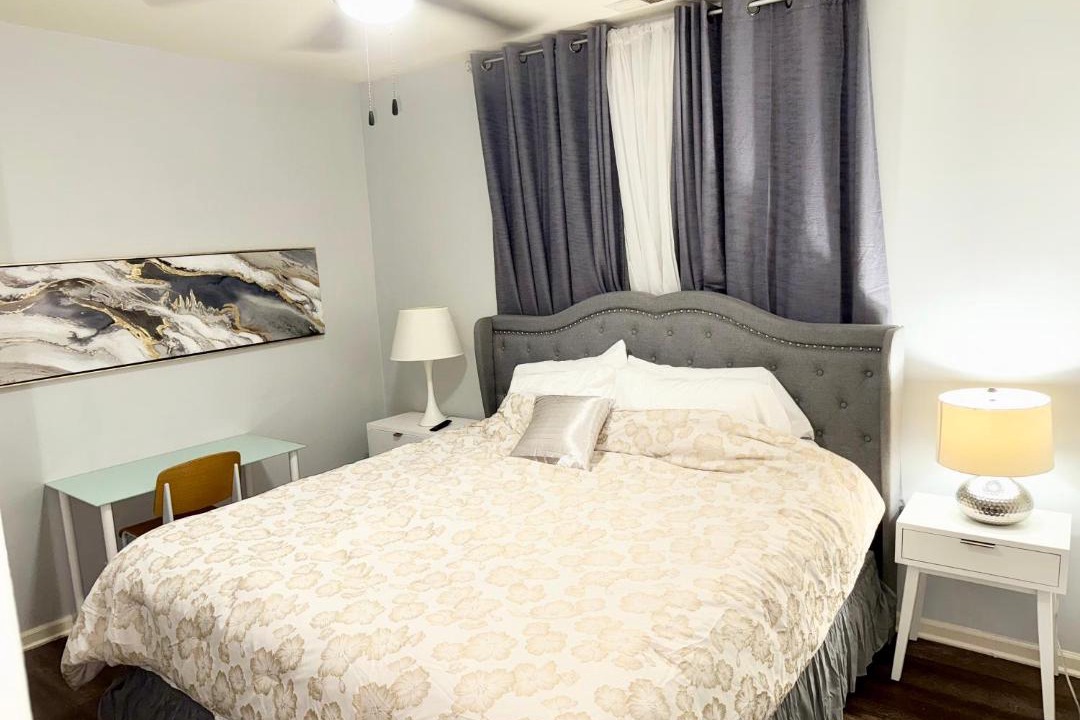 Photo of Bedroom in Grand Boulevard